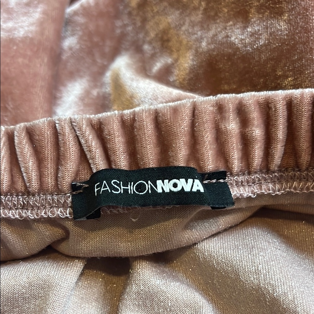 Fashion Nova Pink‎ Velour Off the Shoulder Dress Size Large - Picture 2 of 7